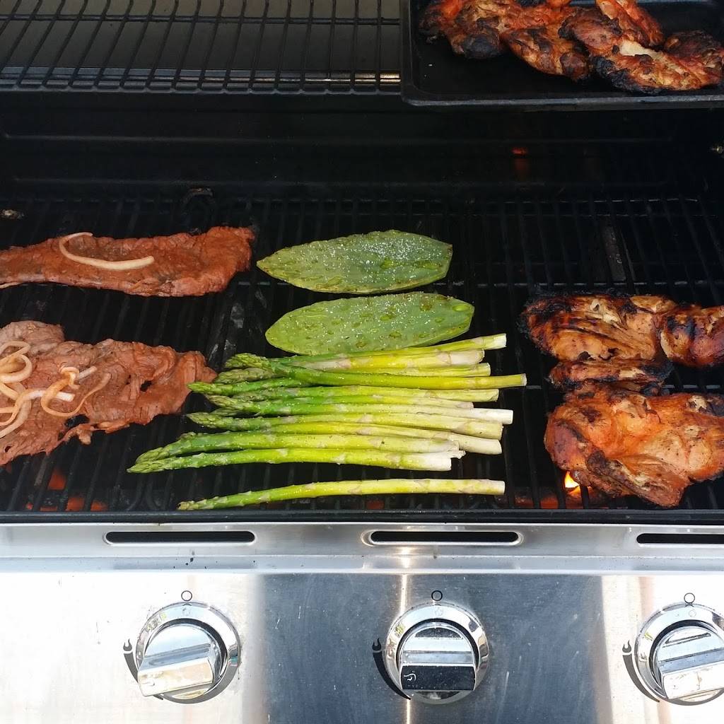 La Blanquita | restaurant | 4136 East Cesar E Chavez Avenue, Los Angeles, CA 90063, USA | 3232650020 OR +1 323-265-0020