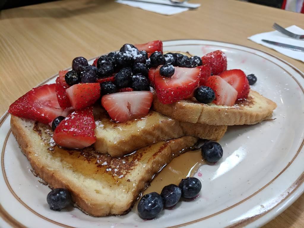 Pancakes Plus | restaurant | 5 Seeger Dr #5, Nanuet, NY 10954, USA | 8456244424 OR +1 845-624-4424