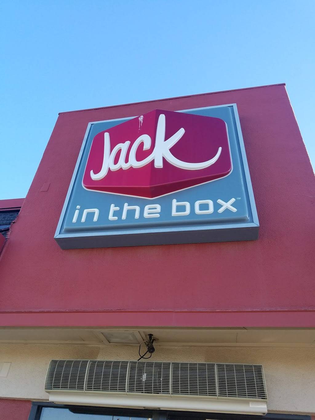 Jack in the Box | restaurant | 33313 Bernard Dr, Kettleman City, CA 93239, USA | 5593864413 OR +1 559-386-4413