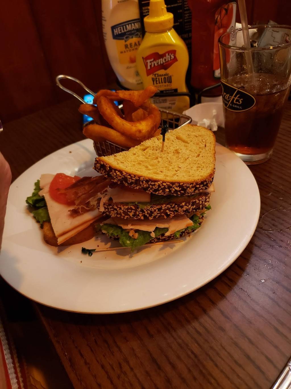 Drafts Sports Bar & Grill | restaurant | 7700 Westgate Blvd, Kissimmee, FL 34747, USA | 4072390510 OR +1 407-239-0510