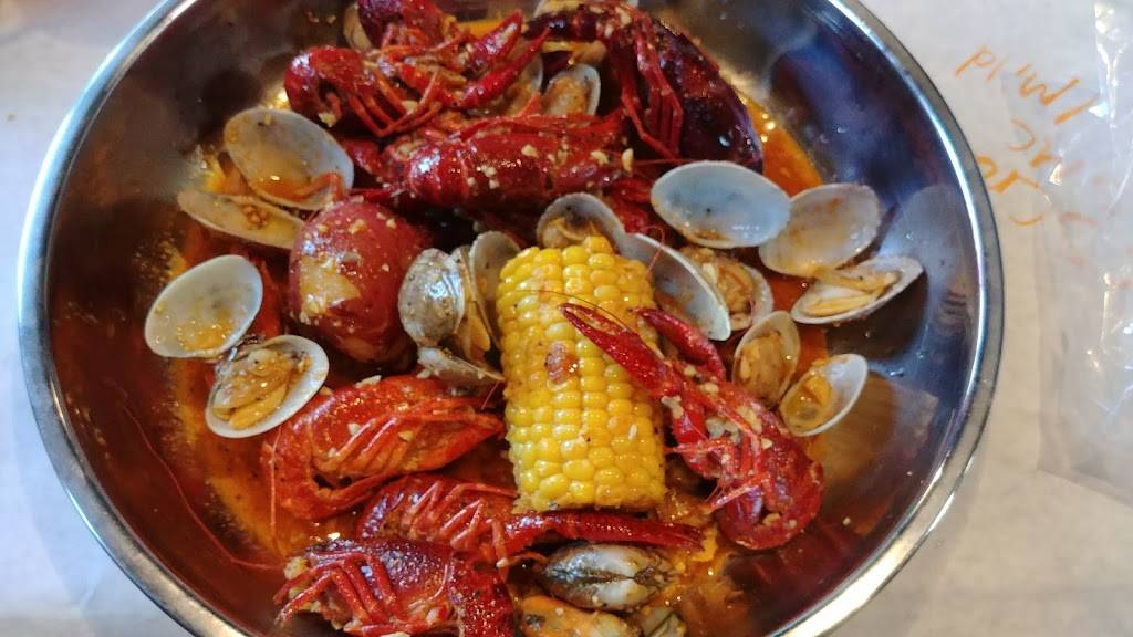 The Juicy Crab | restaurant | 2700 Town Center Dr #116, Kennesaw, GA 30144, USA | 6785677966 OR +1 678-567-7966