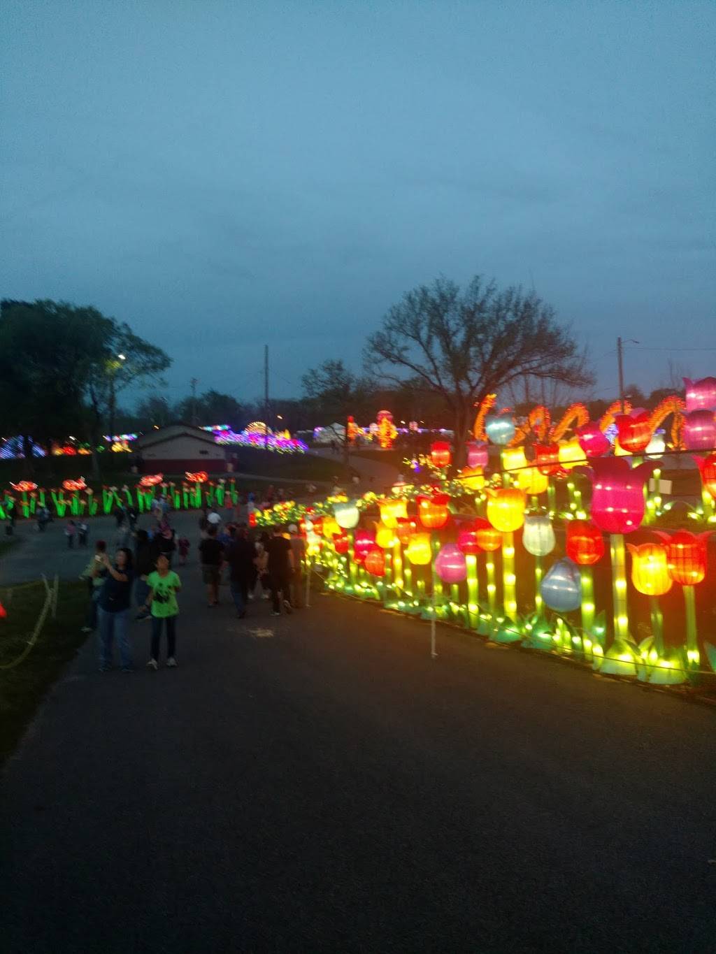 Philippine Connection Carry Out Food | meal takeaway | 3225 E Magnolia Ave, Knoxville, TN 37914, USA | 8655225276 OR +1 865-522-5276