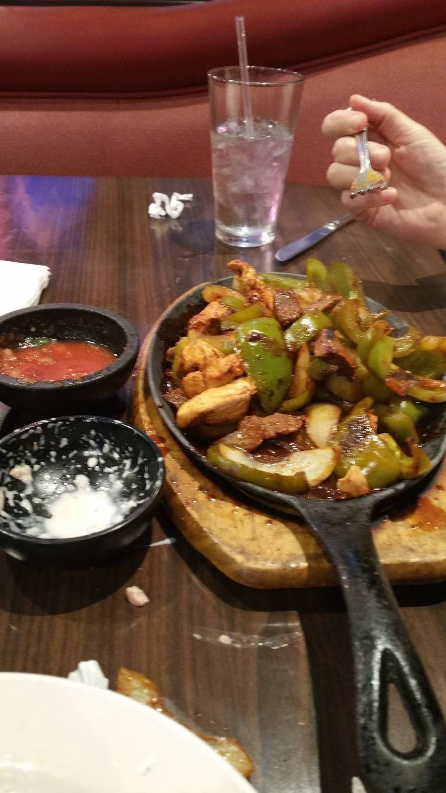 Lalos Mexican Food | restaurant | 530 New Los Angeles Ave # 110, Moorpark, CA 93021, USA | 8055299411 OR +1 805-529-9411