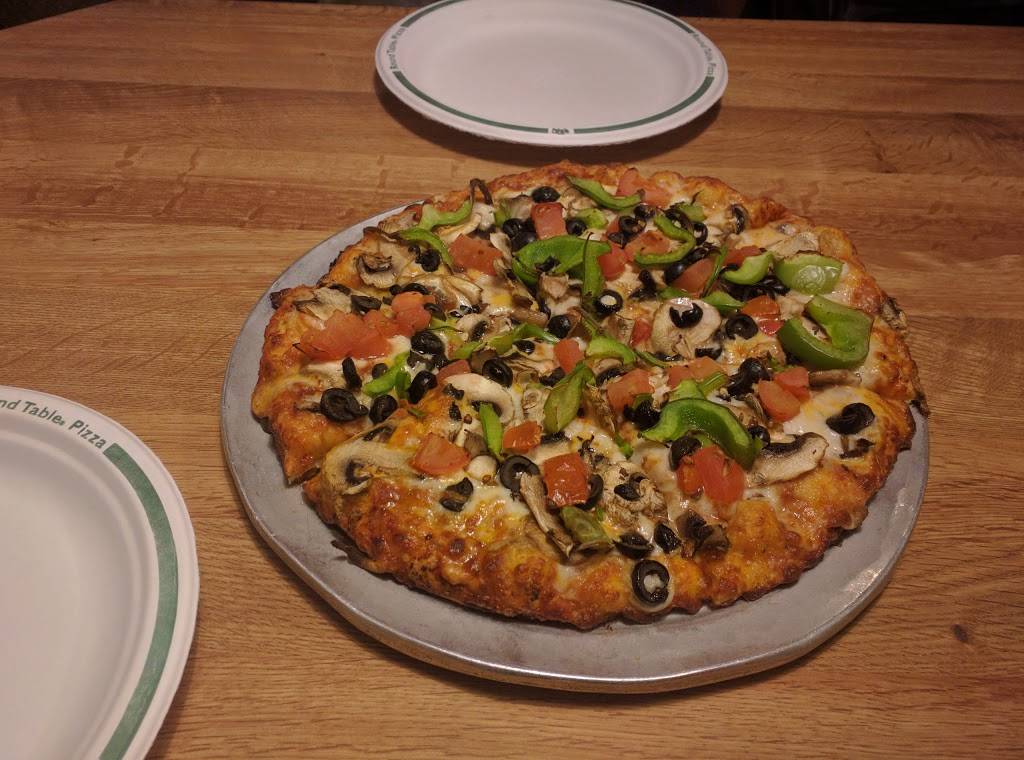 Round Table Pizza | meal delivery | 570 N Shoreline Blvd, Mountain View, CA 94043, USA | 6509610361 OR +1 650-961-0361