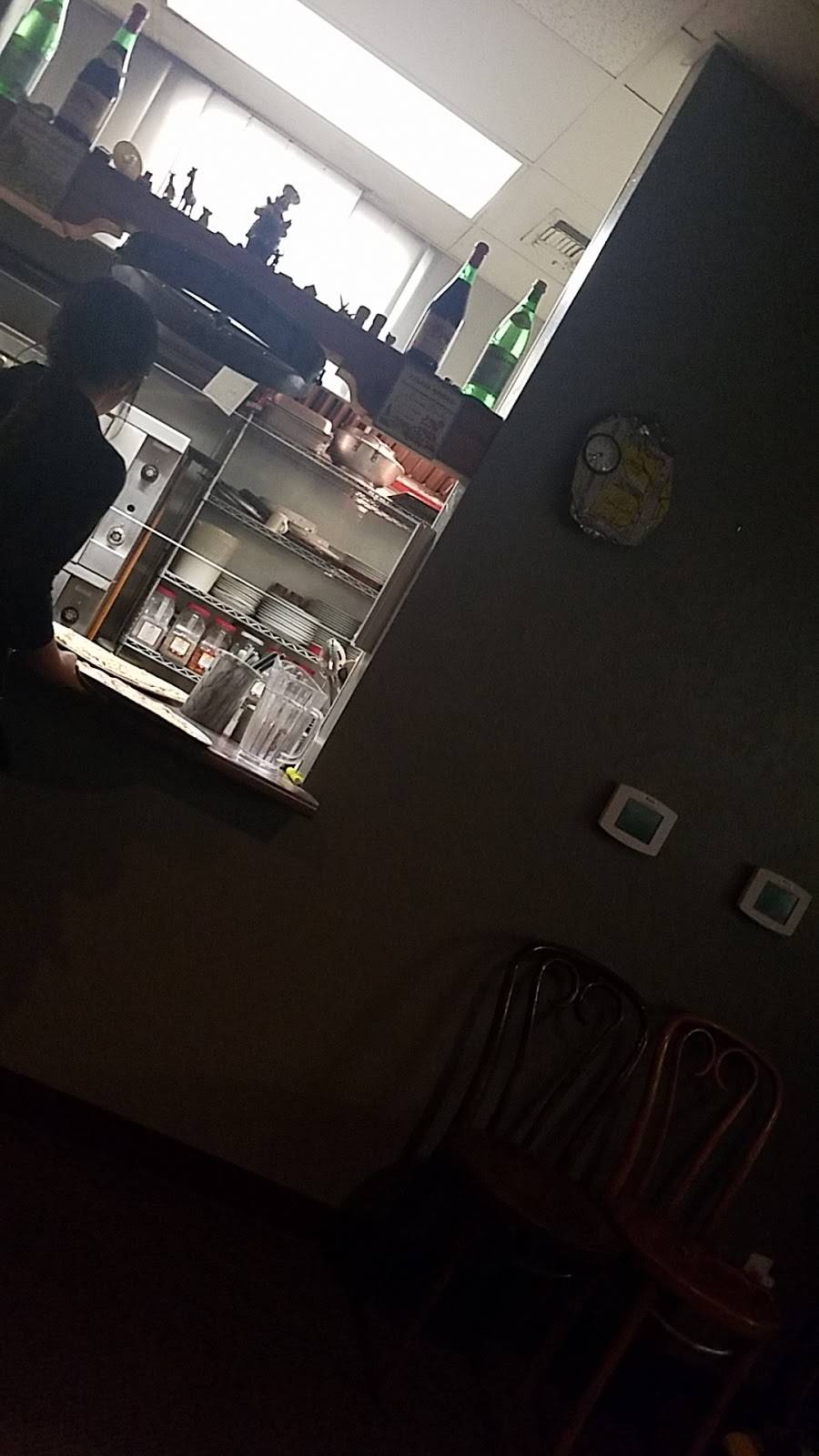 Valentinos Pizzeria | restaurant | 1043 G St, Reedley, CA 93654, USA | 5596383706 OR +1 559-638-3706