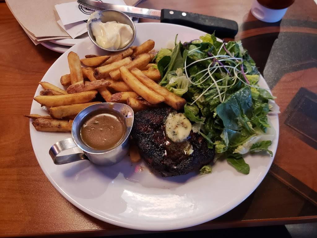 La cage aux sports | restaurant | 4210 Boulevard des Forges, Trois-Rivières, QC G8Y 1W3, Canada | 8193761537 OR +1 819-376-1537