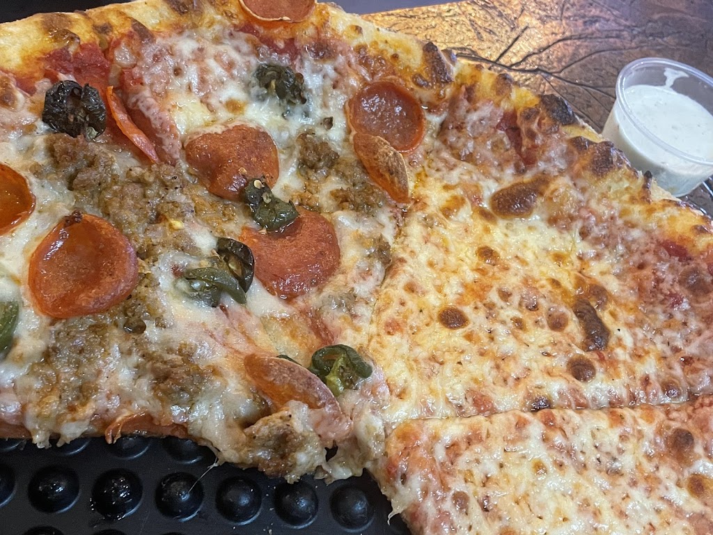 Market Street Pizza | restaurant | 2721 N Market St, Spokane, WA 99207, USA | 5098227874 OR +1 509-822-7874