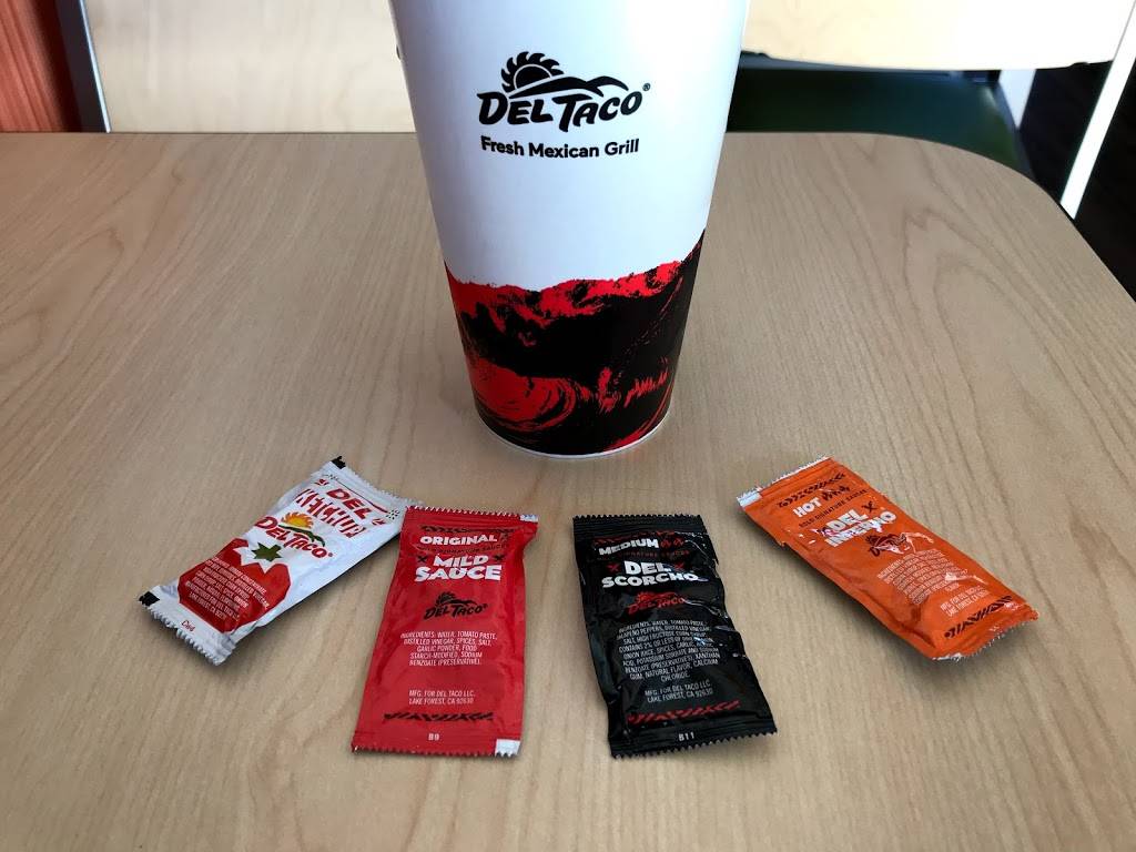 Del Taco | meal takeaway | 2260 Frontage Rd, Corona, CA 92882, USA | 9518931017 OR +1 951-893-1017