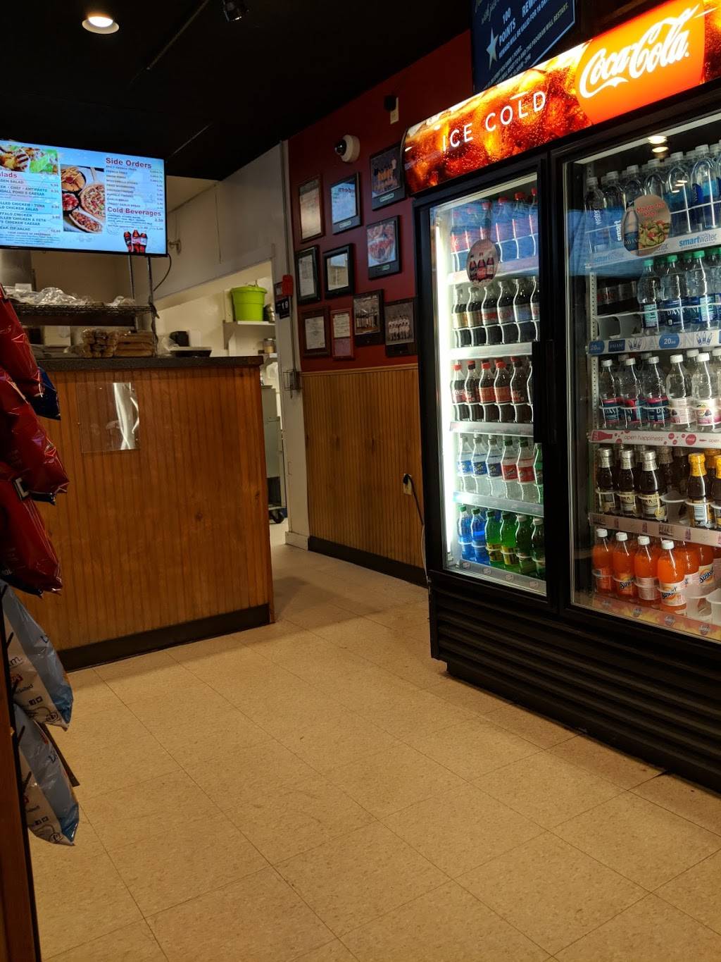 Kendall Pond Pizza Restaurant | restaurant | 7 Mammoth Rd, Windham, NH 03087, USA | 6035955990 OR +1 603-595-5990