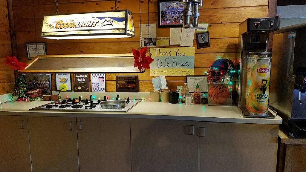 DJs Pizza | restaurant | 16135 Main St, Lower Lake, CA 95457, USA | 7079944760 OR +1 707-994-4760