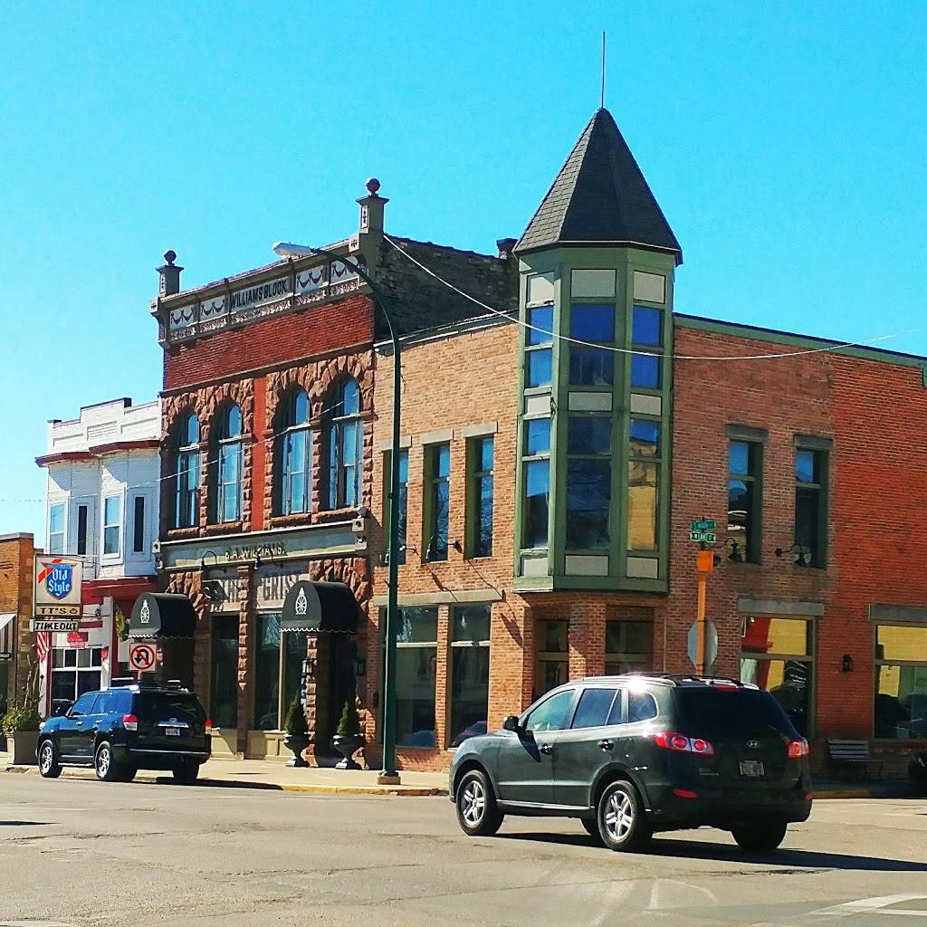 The Grist Bar and Table | restaurant | 103 S Main St, Lake Mills, WI 53551, USA | 9209452122 OR +1 920-945-2122