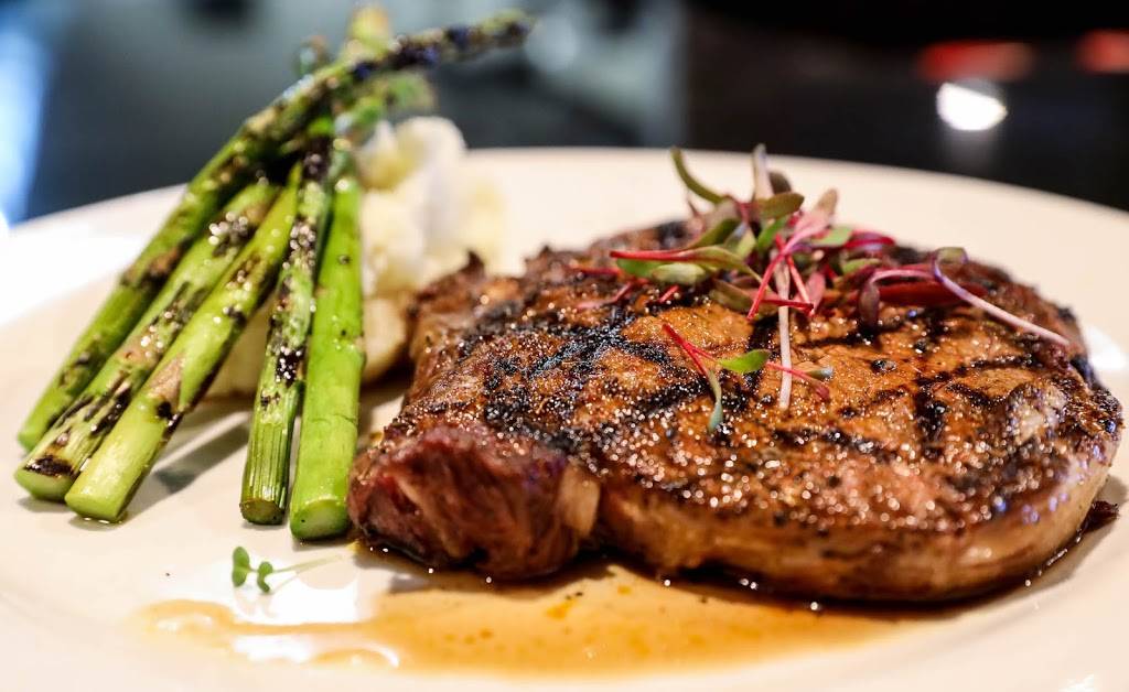 M & J Bistro | restaurant | 2503 N Tracy Blvd, Tracy, CA 95376, USA | 2098322727 OR +1 209-832-2727