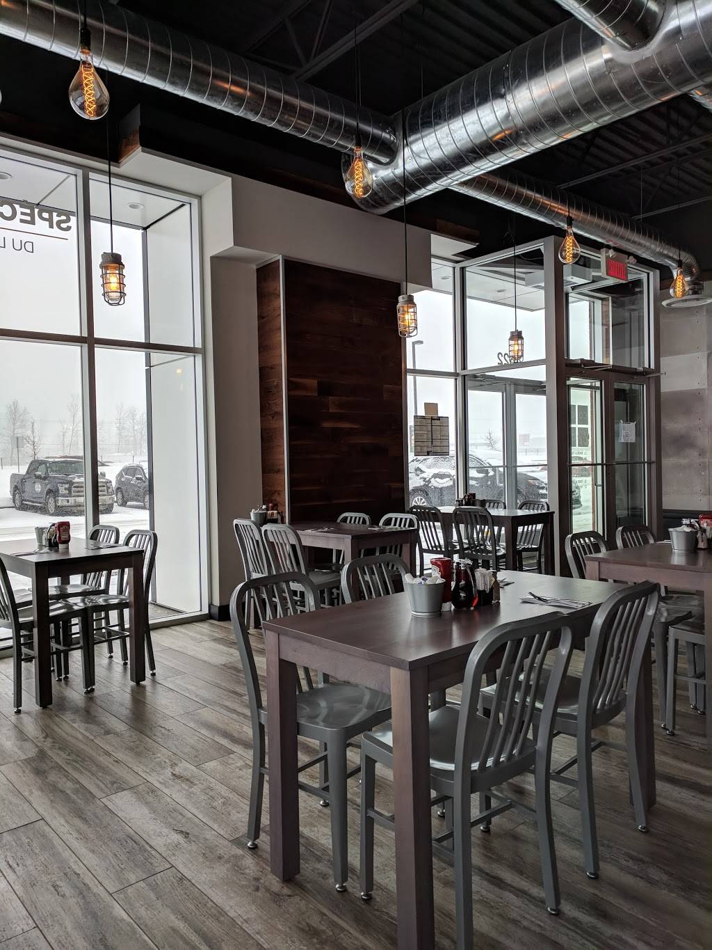 Coco Et Compagnie | restaurant | 4622 Desserte S Autoroute 440, Laval, QC H7T 2Z8, Canada | 4506827700 OR +1 450-682-7700