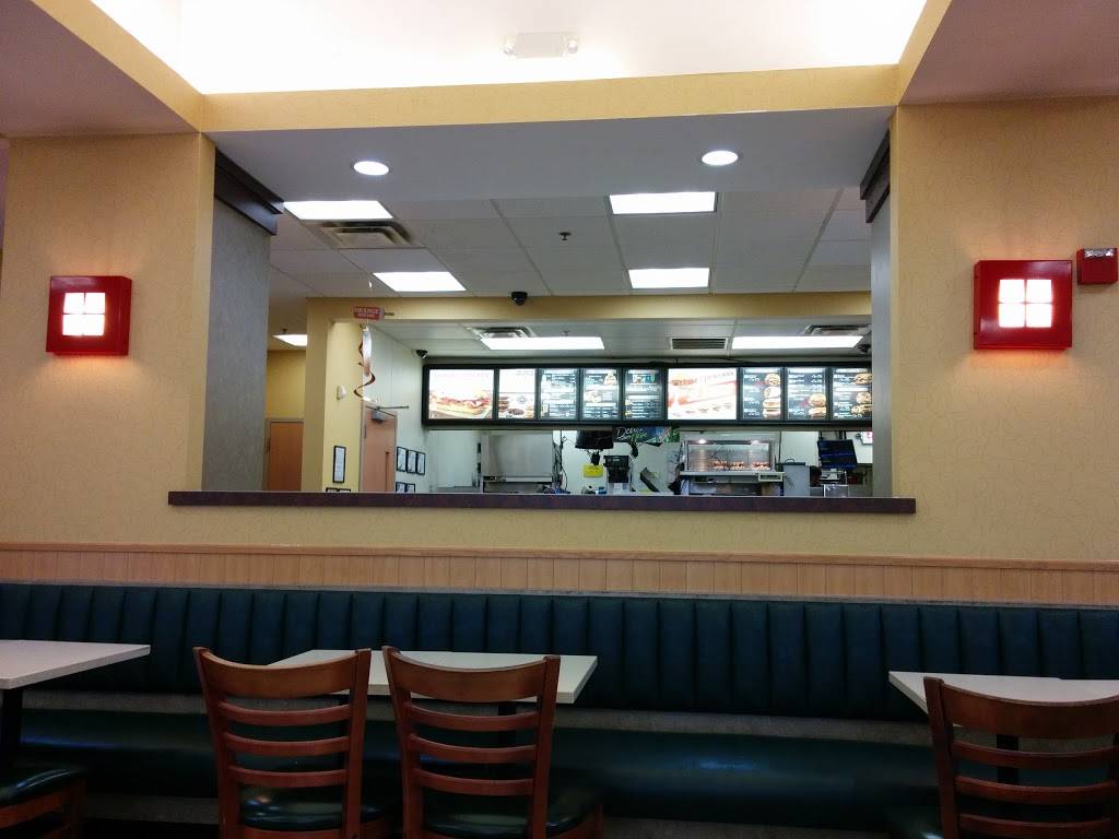 Arbys | restaurant | 2741 Papermill Rd, Wyomissing, PA 19610, USA | 6103969607 OR +1 610-396-9607