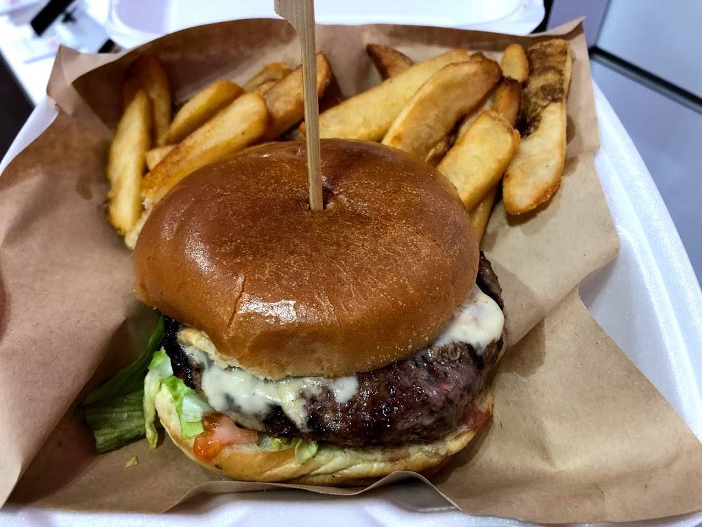 World of Beer | restaurant | 1 Crossgates Mall Rd, Albany, NY 12203, USA | 5182070448 OR +1 518-207-0448