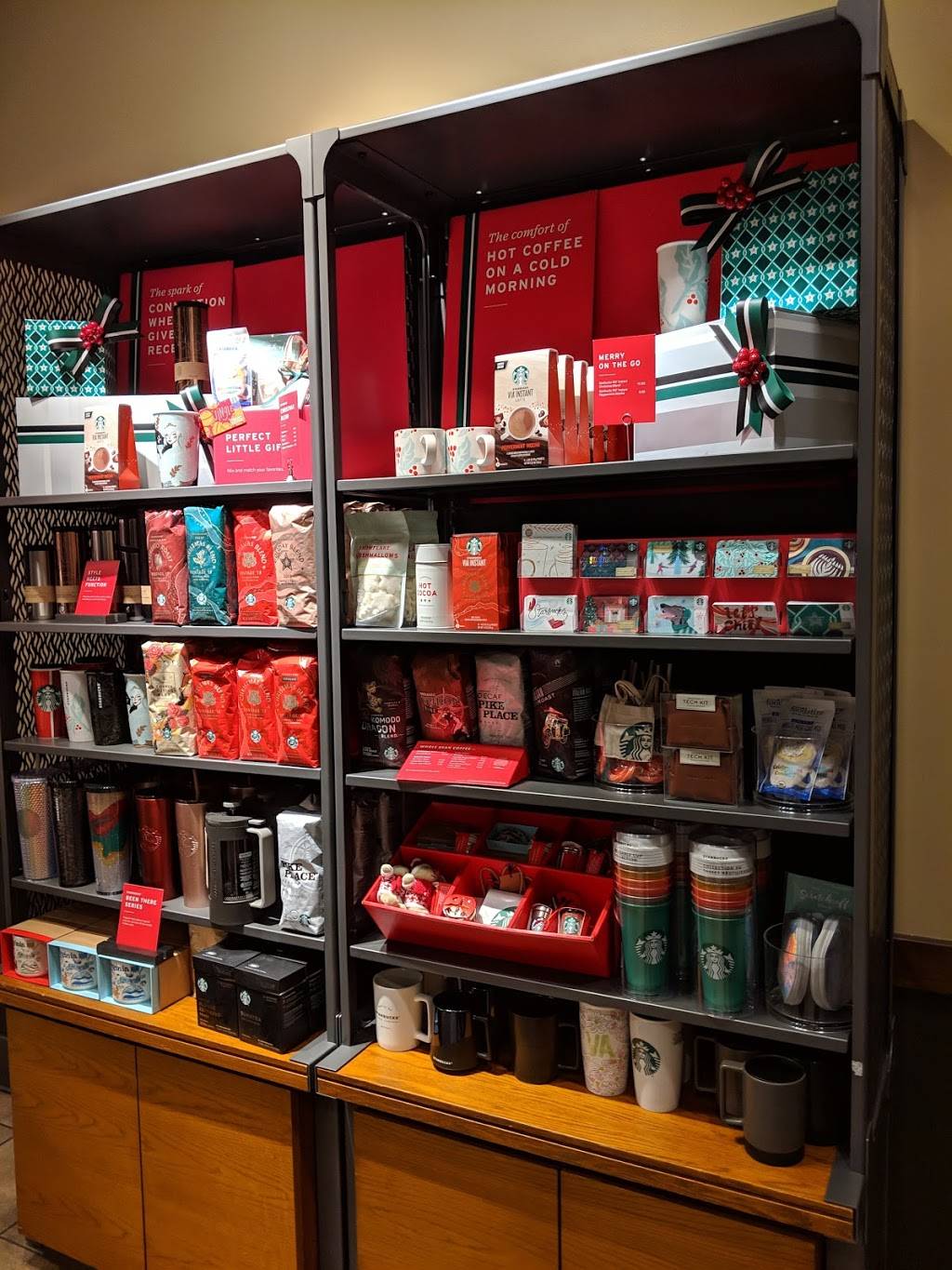 Starbucks | cafe | 340 Oyster Point Rd, Newport News, VA 23602, USA | 7572492853 OR +1 757-249-2853