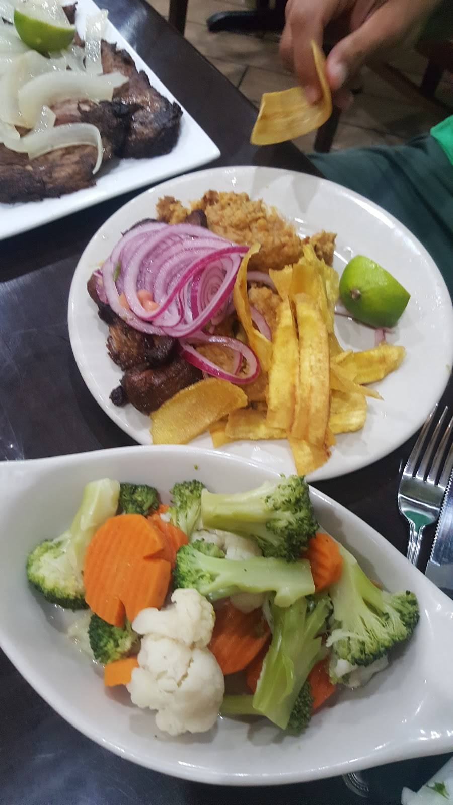 El Rinconcito Latino | meal delivery | 6741 SW 24th St, Miami, FL 33155, USA | 3052640749 OR +1 305-264-0749