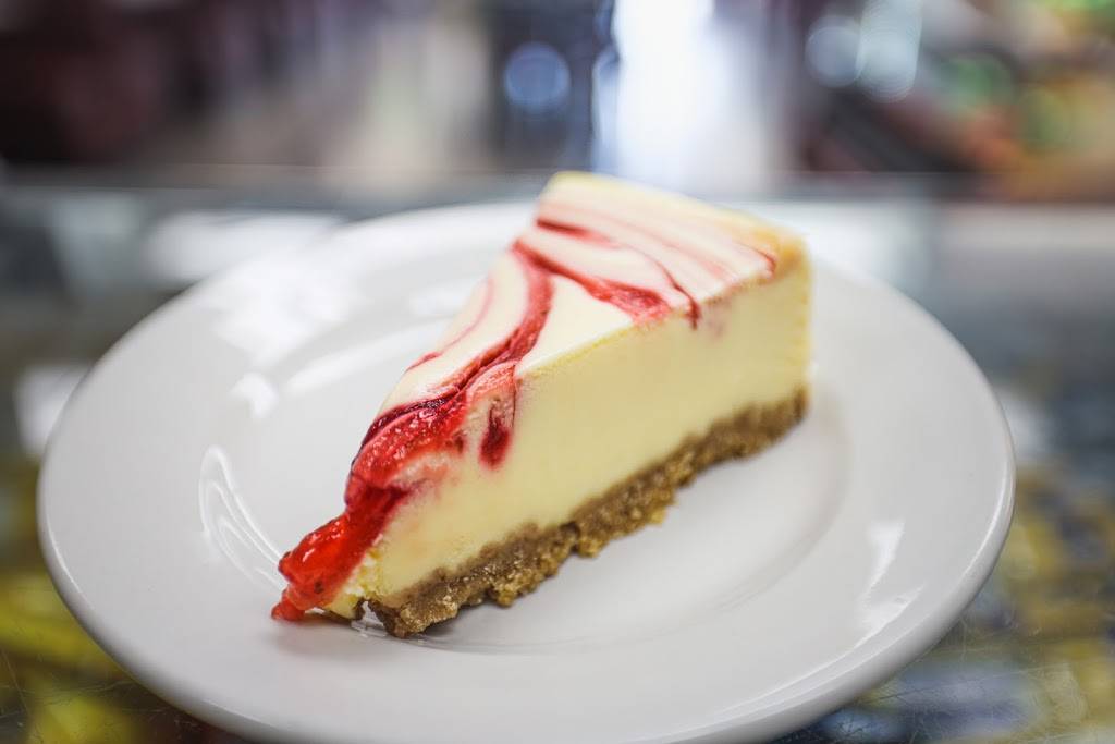 Izzys Empanadas | restaurant | 1225 45th St, West Palm Beach, FL 33407, USA | 5613550062 OR +1 561-355-0062