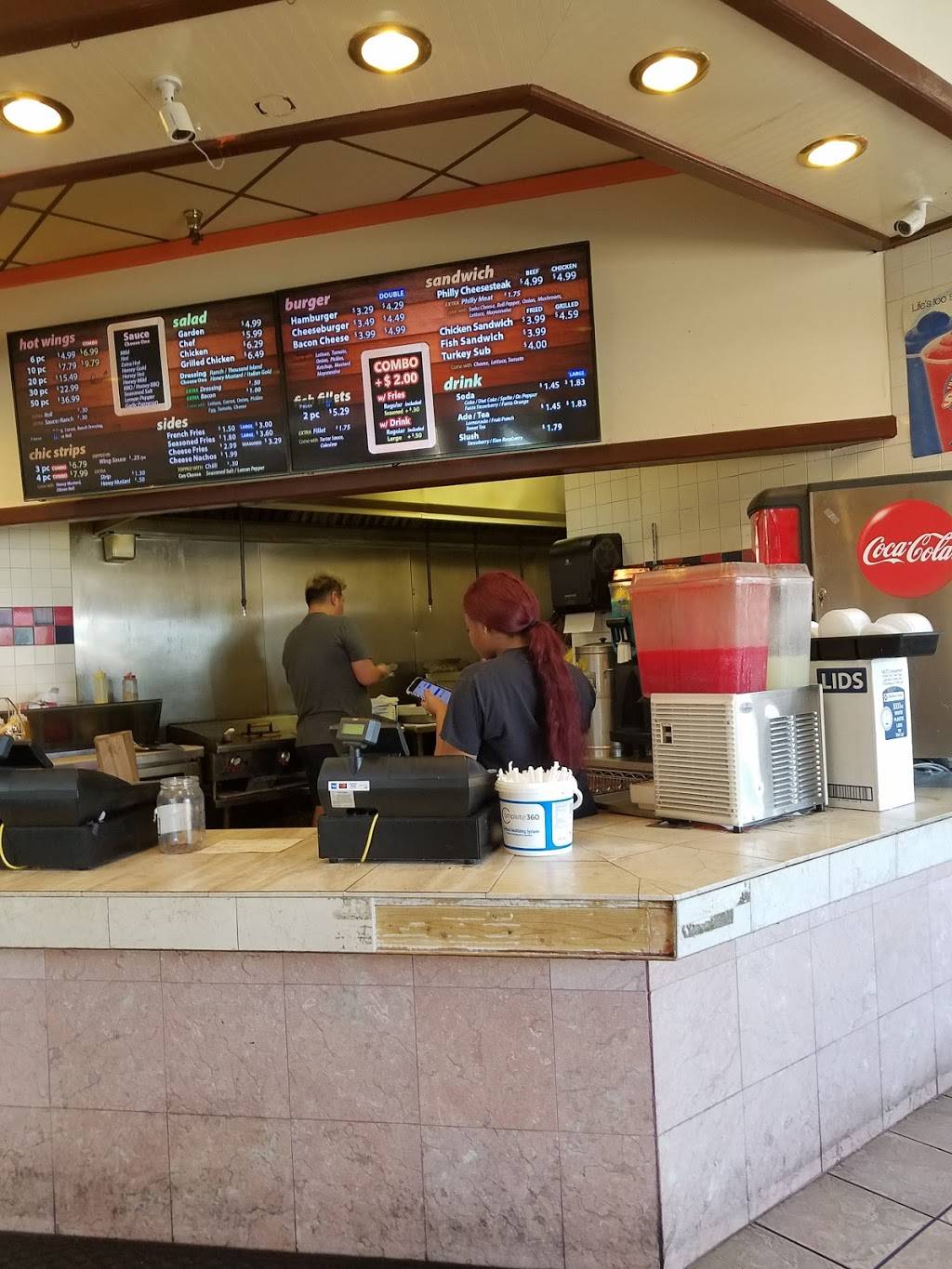 American Deli | meal takeaway | 1250 Southland Mall, Memphis, TN 38116, USA | 9013328866 OR +1 901-332-8866