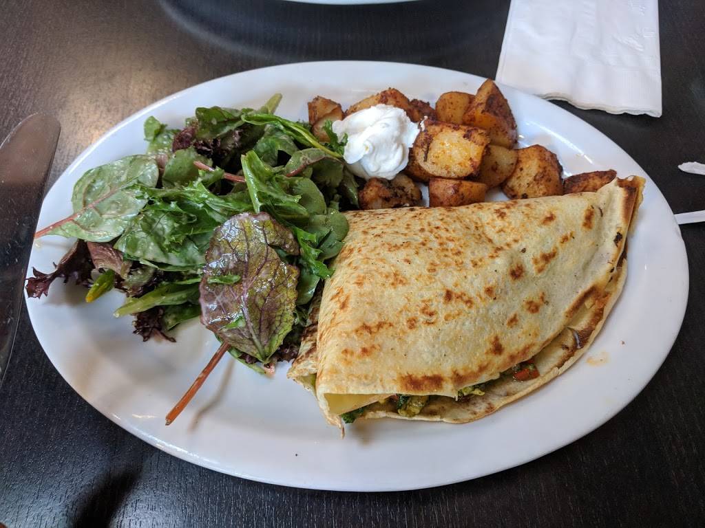 Rolling Dunes | restaurant | 3331 Lakeshore Ave, Oakland, CA 94610, USA | 5108363863 OR +1 510-836-3863