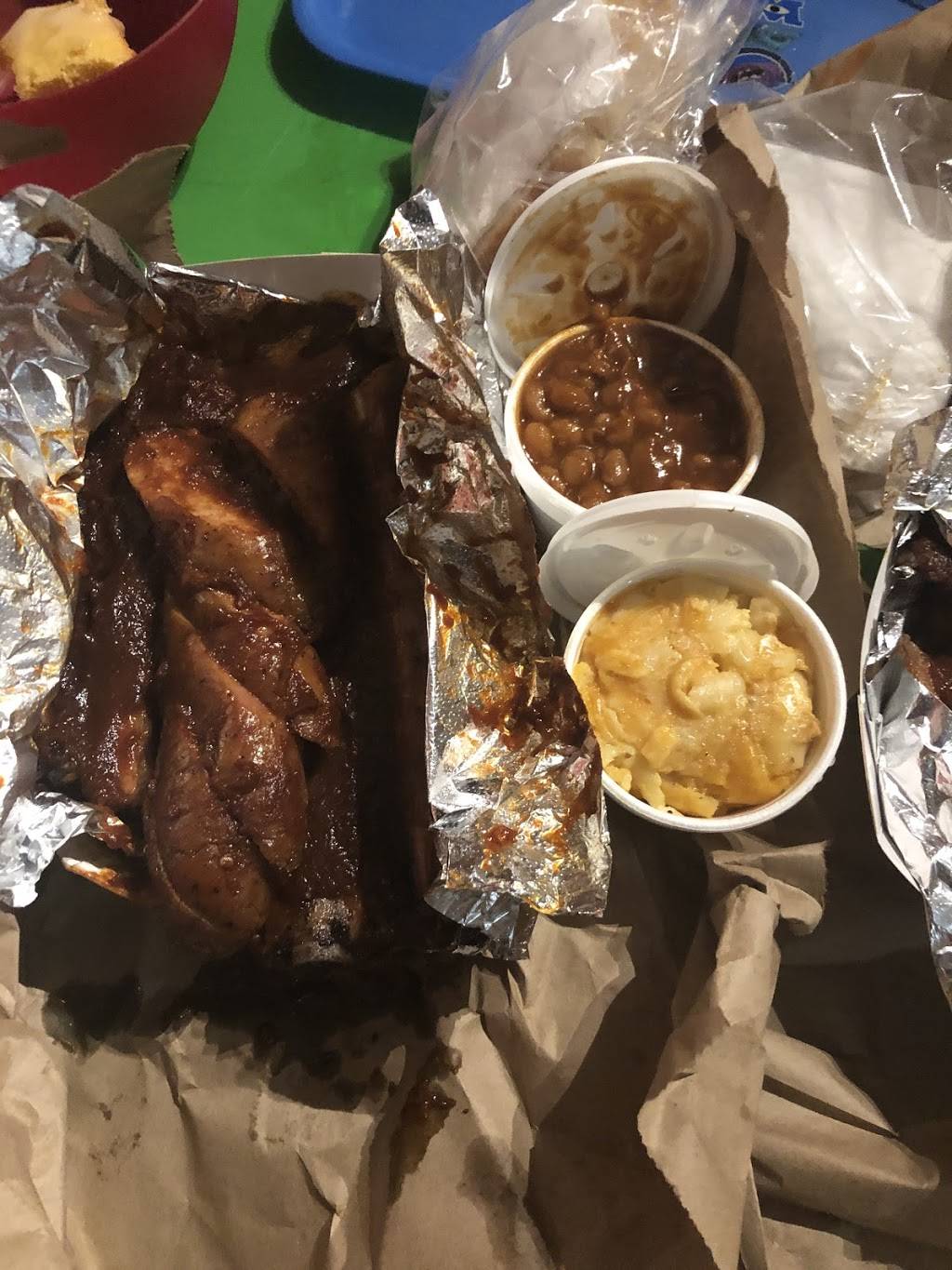 Kennys Q Bar-B-Q | restaurant | 11010 S Prairie Ave, Inglewood, CA 90303, USA | 4243121105 OR +1 424-312-1105