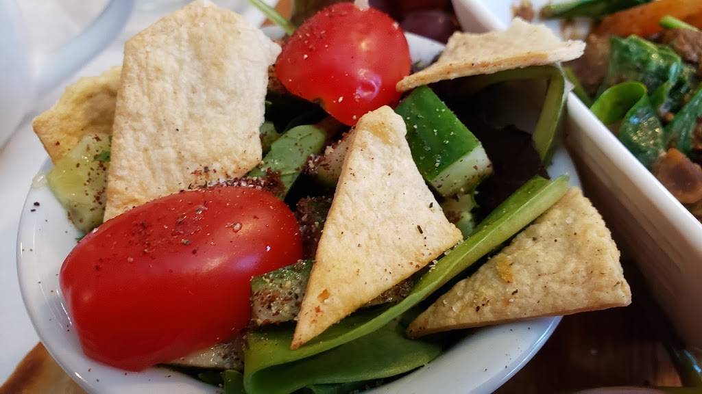 t-buds | restaurant | 3343 Yonge St Fl 2, Toronto, ON M4N 2M4, Canada | 6473523624 OR +1 647-352-3624