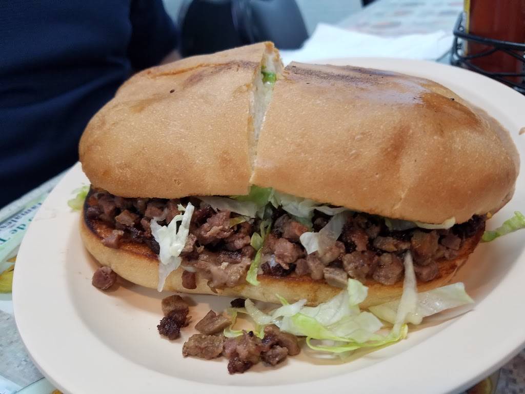 El Pueblito | restaurant | 3941 W Touhy Ave, Lincolnwood, IL 60712, USA | 8473297633 OR +1 847-329-7633