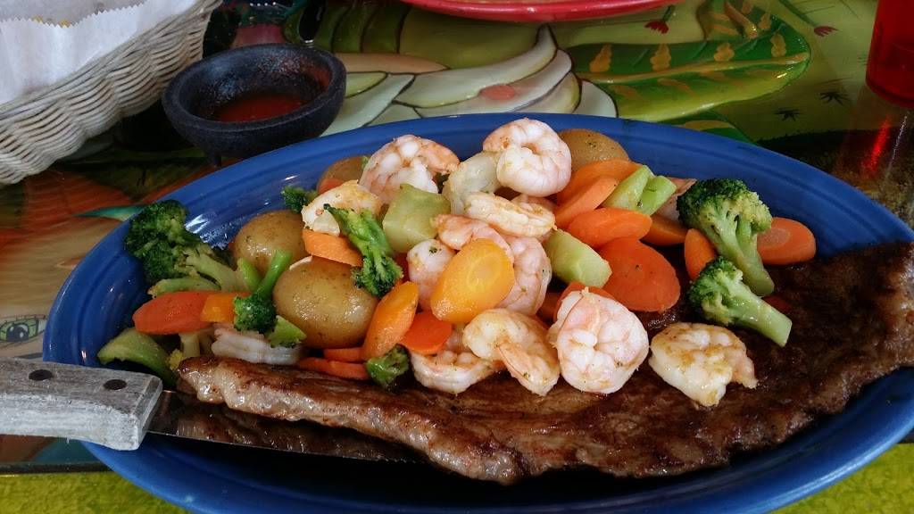 El Nopal | restaurant | 5000 Shelbyville Rd, Louisville, KY 40207, USA | 5024097740 OR +1 502-409-7740