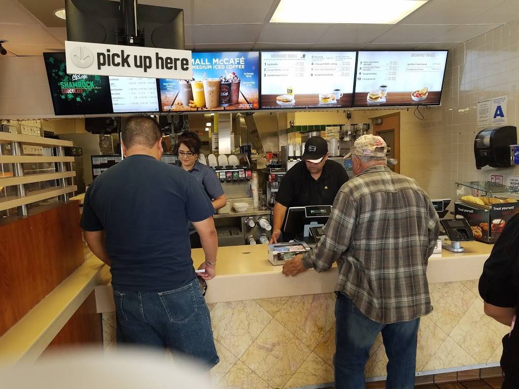 McDonalds | cafe | 14280 Palm Dr, Desert Hot Springs, CA 92240, USA | 7603293449 OR +1 760-329-3449