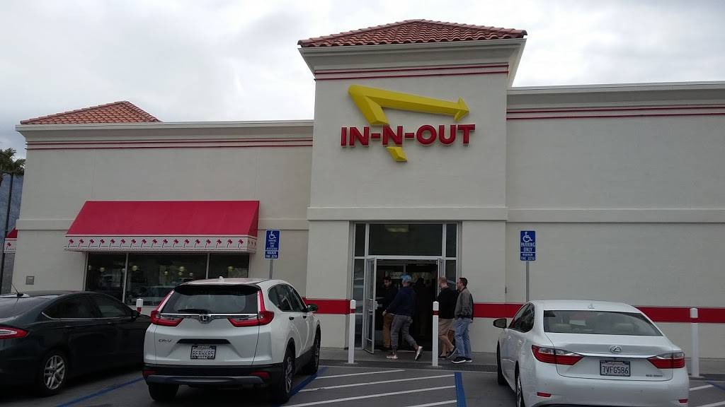 In-N-Out Burger | restaurant | 49188 Seminole Dr, Cabazon, CA 92230, USA | 8007861000 OR +1 800-786-1000