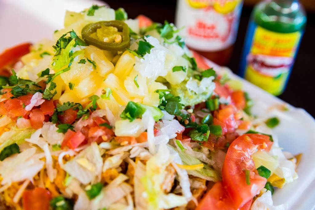 Boom Boom Mex Mex Taqueria | restaurant | 3263 Howlett Hill Rd, Camillus, NY 13031, USA | 3156737166 OR +1 315-673-7166