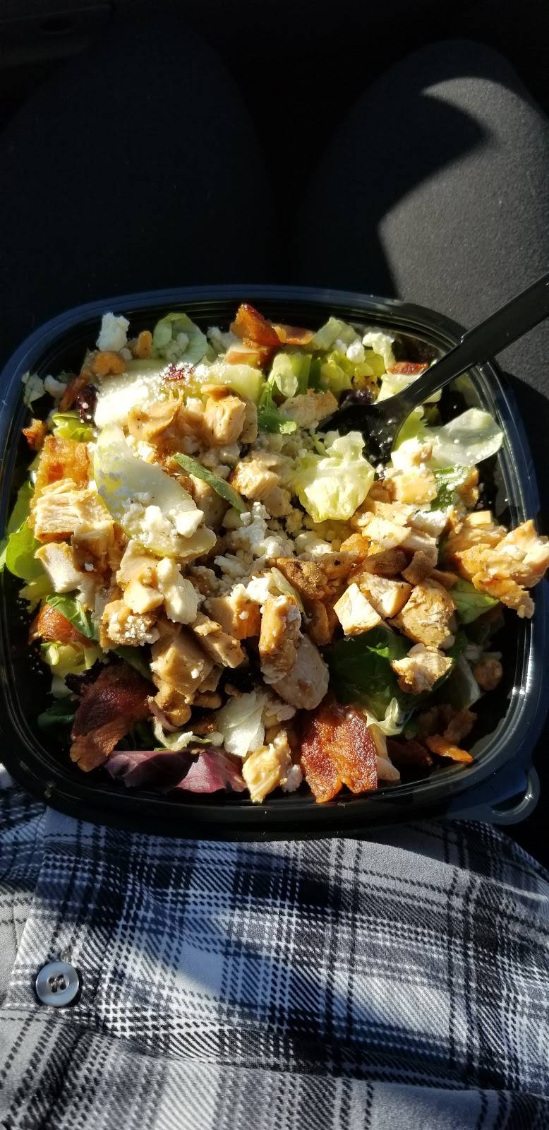 Wendys | restaurant | 550 N Green River Rd, Evansville, IN 47715, USA | 8124741184 OR +1 812-474-1184