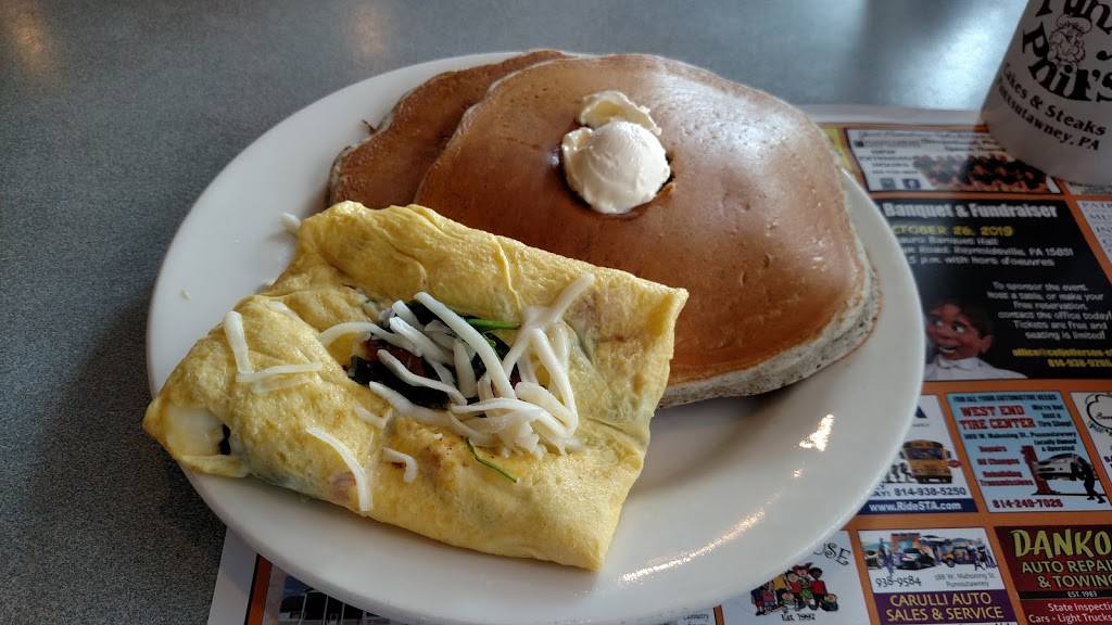 Punxy Phils Family Restaurant | restaurant | 116 Indiana St, Punxsutawney, PA 15767, USA | 8149381221 OR +1 814-938-1221