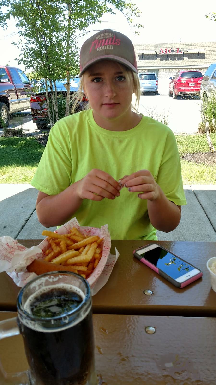 Dog n Suds West Lafayette | restaurant | 401 Sagamore Pkwy W, West Lafayette, IN 47906, USA | 7654635700 OR +1 765-463-5700