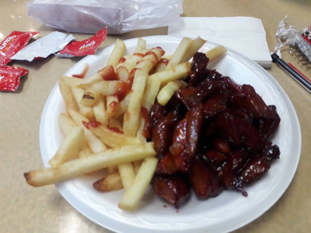 Panda Wok | restaurant | 26000 US-11, Evans Mills, NY 13637, USA | 3156292288 OR +1 315-629-2288