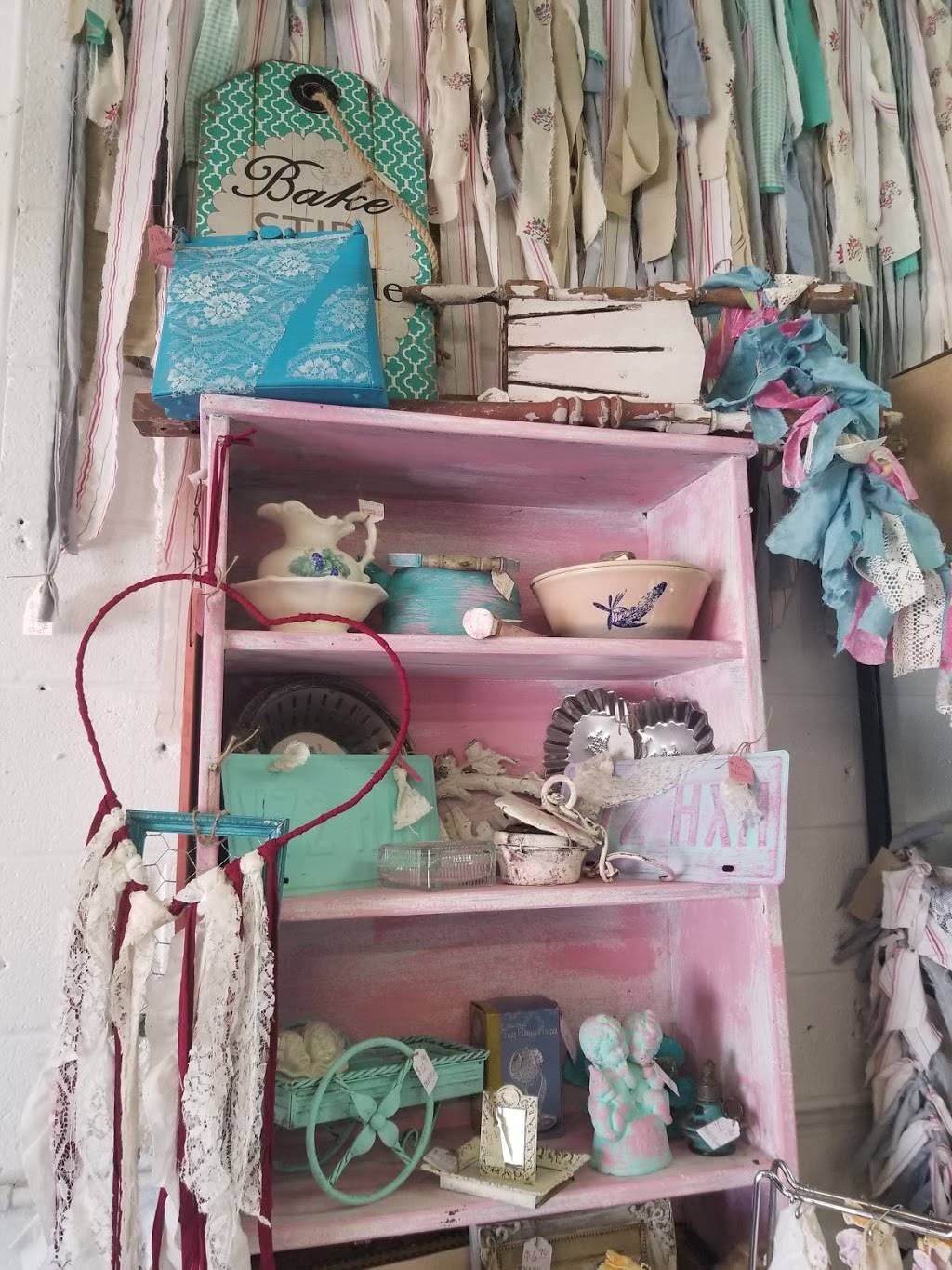 Shop Downtown Cleburne | shopping mall | 902 S Main St suite b, Cleburne, TX 76033, USA | 8172401945 OR +1 817-240-1945