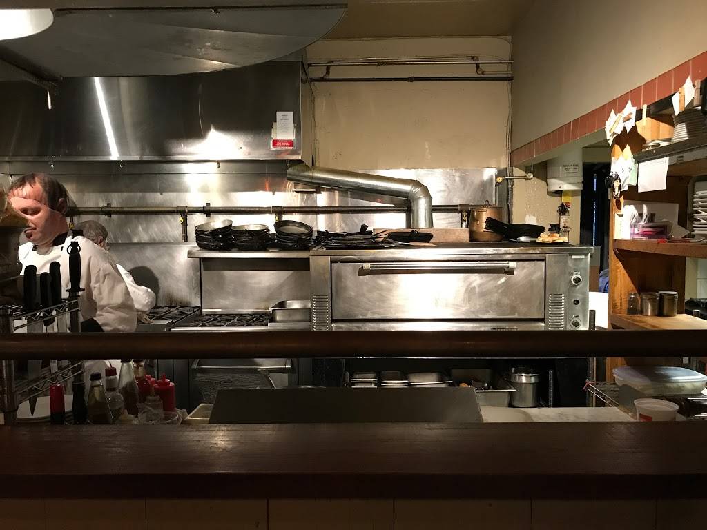 Pazzia Osteria | meal takeaway | 848 The Queensway, Etobicoke, ON M8Z 1N7, Canada | 4162521566 OR +1 416-252-1566