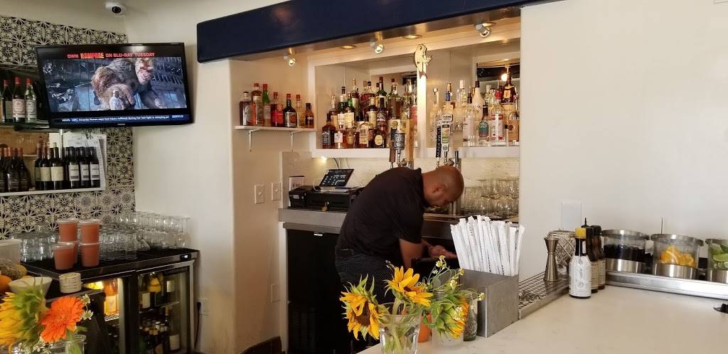 Teddys By the Sea | restaurant | 5096 Carpinteria Ave, Carpinteria, CA 93013, USA | 8055660576 OR +1 805-566-0576