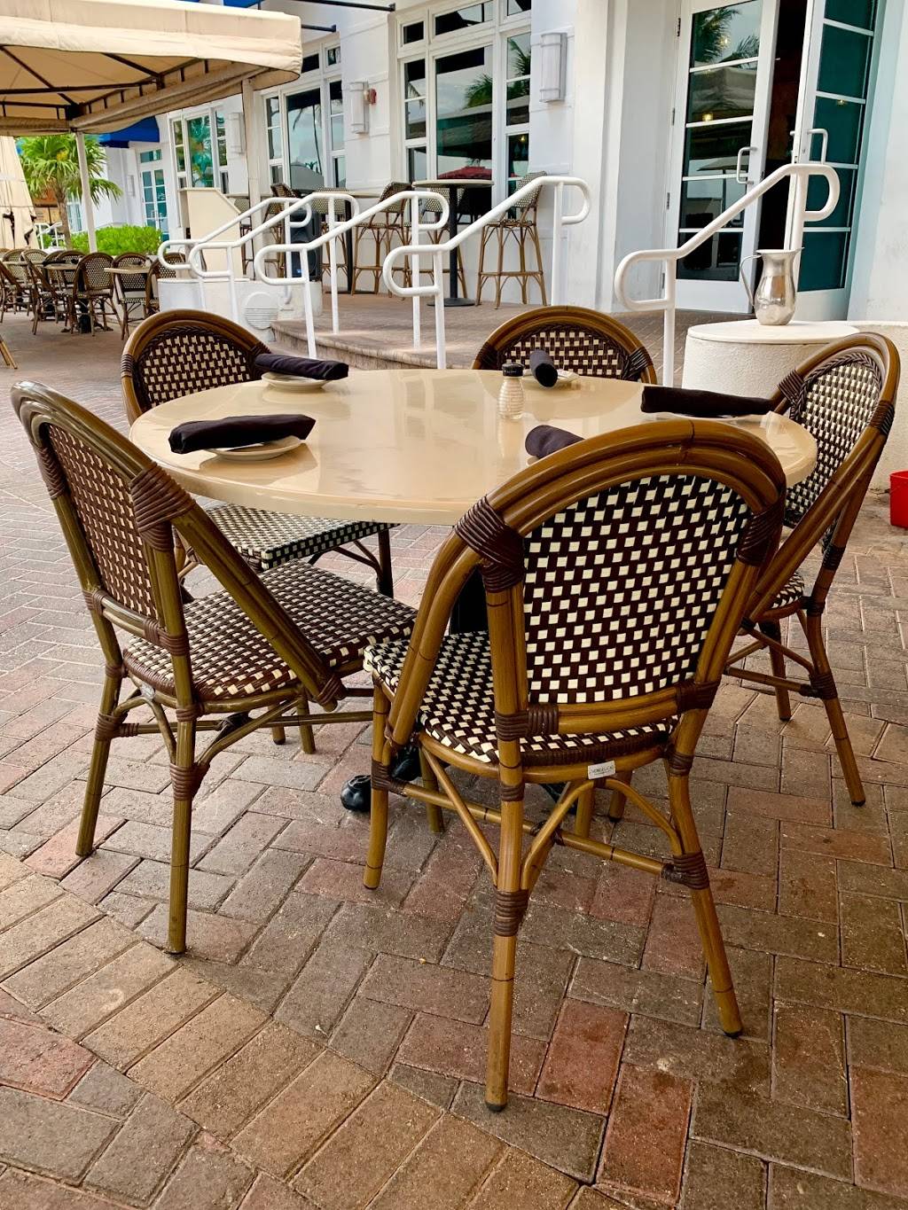 Café Del Mar | restaurant | 101 Florida A1A, Fort Lauderdale, FL 33316, USA | 9544141024 OR +1 954-414-1024