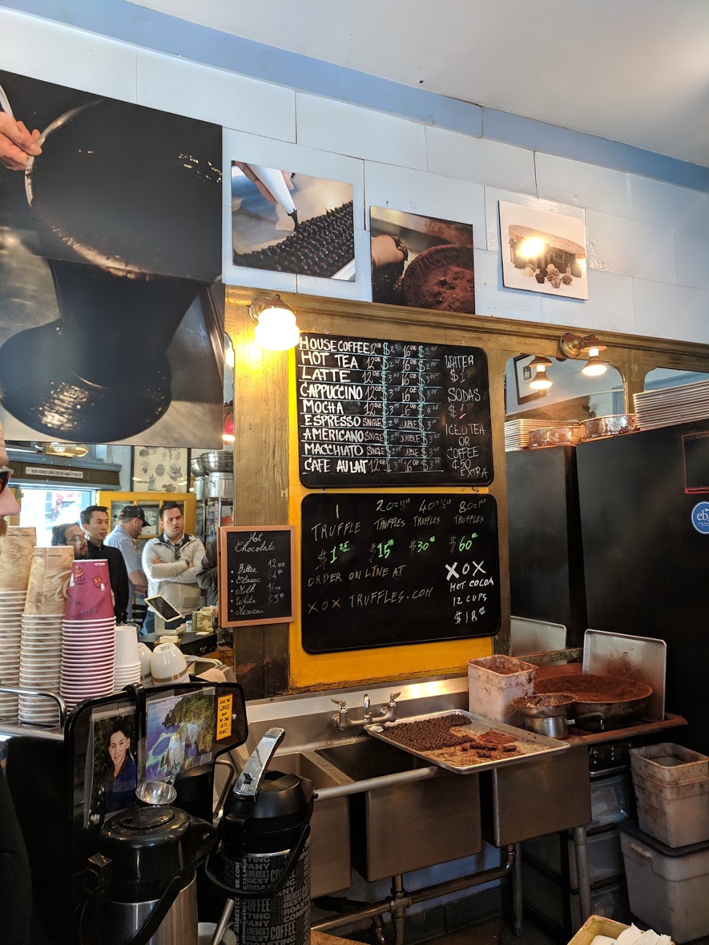 XOX Truffles | cafe | 754 Columbus Ave, San Francisco, CA 94133, USA | 4154214814 OR +1 415-421-4814