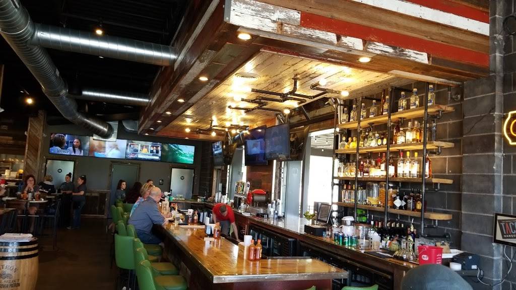 Saints Pub + Patio Urbandale | restaurant | 3701 NW 86th St, Urbandale, IA 50322, USA | 5155282039 OR +1 515-528-2039