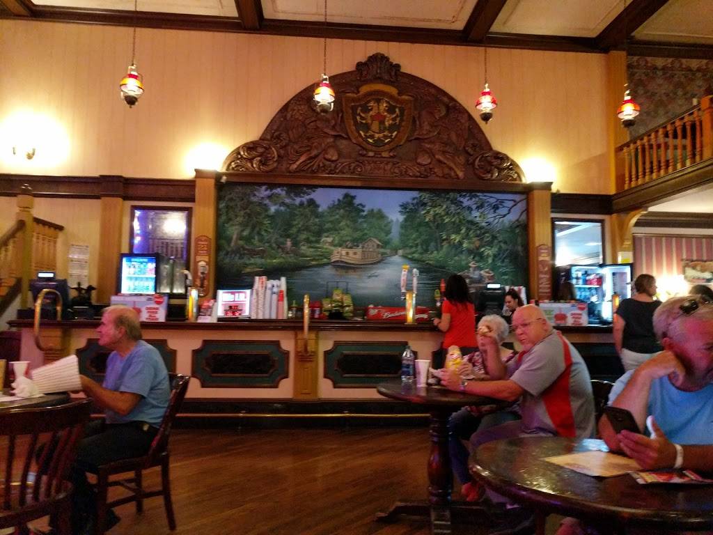 Red Garter Saloon | restaurant | Sandusky, OH 44870, USA | 4196272350 OR +1 419-627-2350