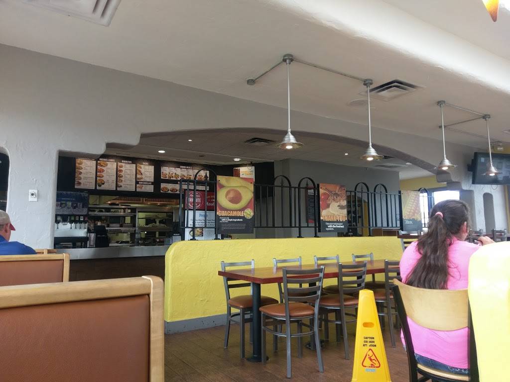 Taco Bueno | restaurant | 9760 E 31st St, Tulsa, OK 74146, USA | 9186229512 OR +1 918-622-9512