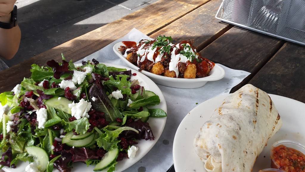 Tank House BBQ & Bar | restaurant | 1925 J St, Sacramento, CA 95811, USA | 9164317199 OR +1 916-431-7199