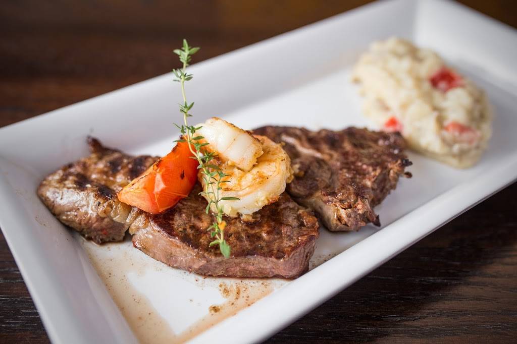 Dos Riccos Mexican Kitchen | restaurant | 4064 N Lincoln Ave, Chicago, IL 60618, USA | 8722065789 OR +1 872-206-5789