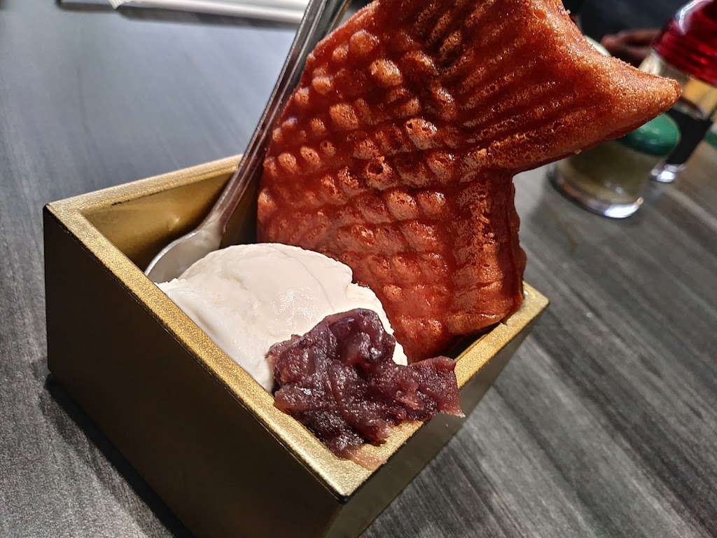 Kura Revolving Sushi Bar | restaurant | 255 E Basse Rd Suite 384, San Antonio, TX 78209, USA | 7262080888 OR +1 726-208-0888