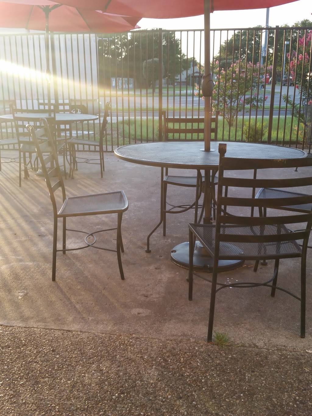 Dairy Queen Store | restaurant | 3501 Bellmead Dr, Waco, TX 76705, USA | 2547991233 OR +1 254-799-1233