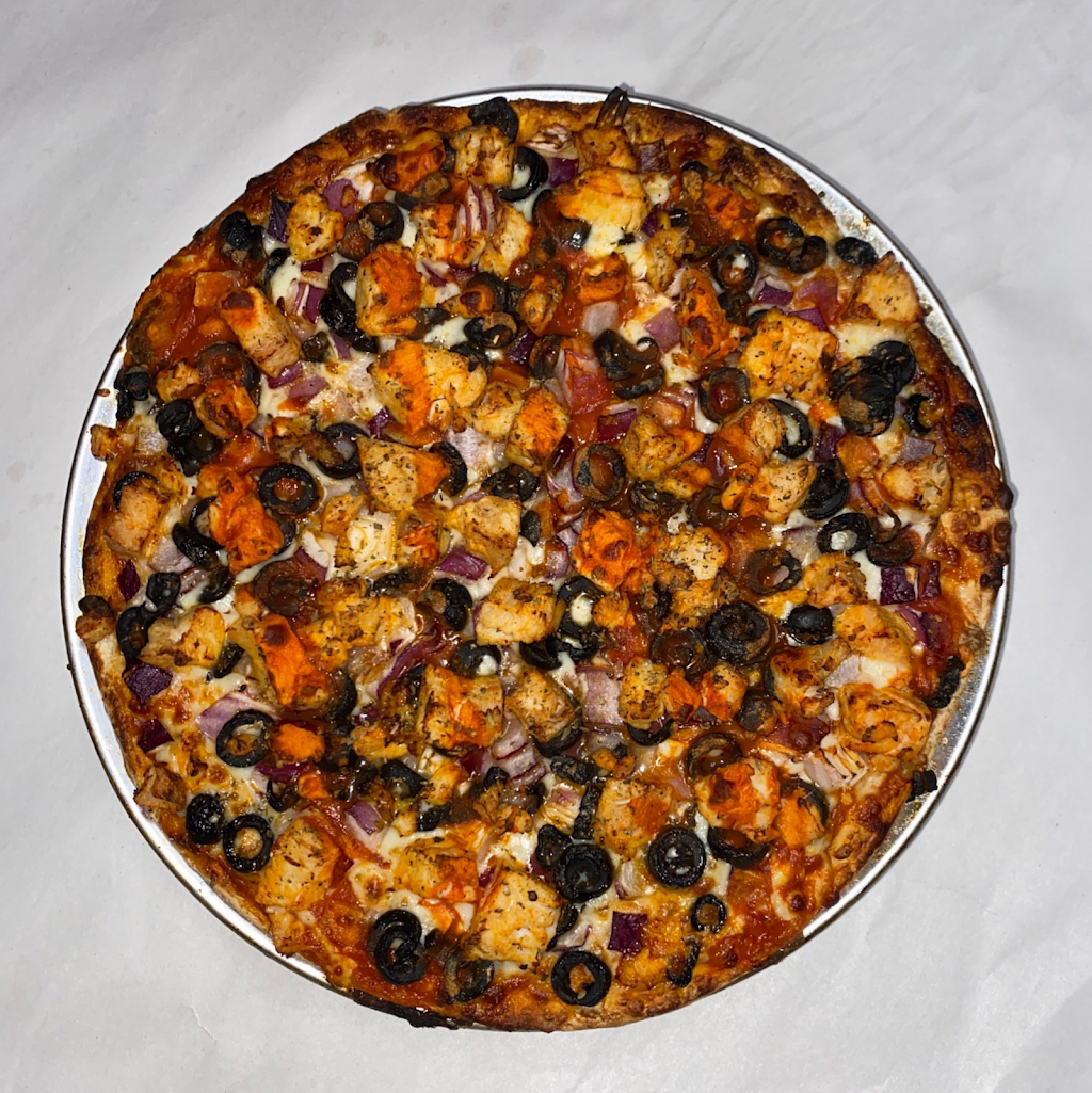 Bombay Pizza | restaurant | 7797 N First St, Fresno, CA 93720, USA | 5594493281 OR +1 559-449-3281