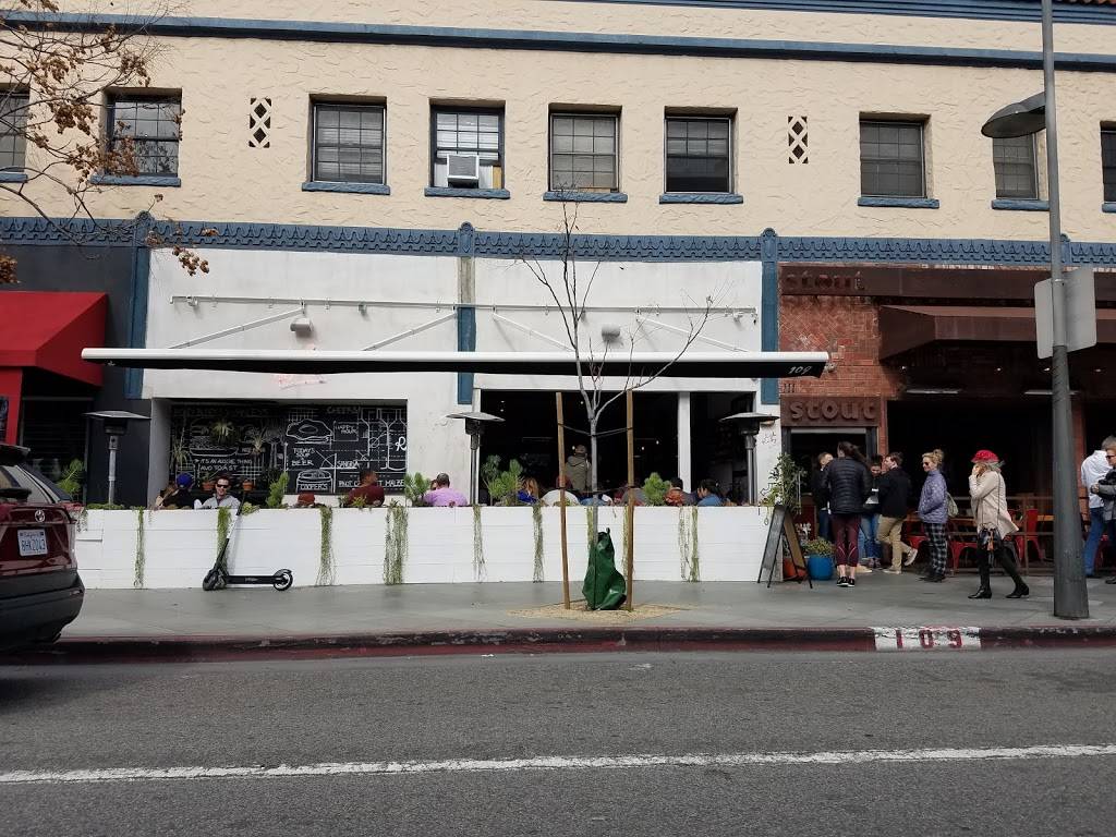 Little Ruby | restaurant | 109 Santa Monica Blvd, Santa Monica, CA 90401, USA | 4243228353 OR +1 424-322-8353