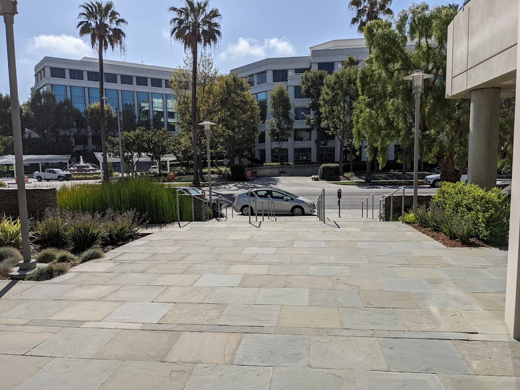Continental Empanadas at Kitchen United MIX | restaurant | 2501 Colorado Ave, Santa Monica, CA 90404, USA | 4245384227 OR +1 424-538-4227